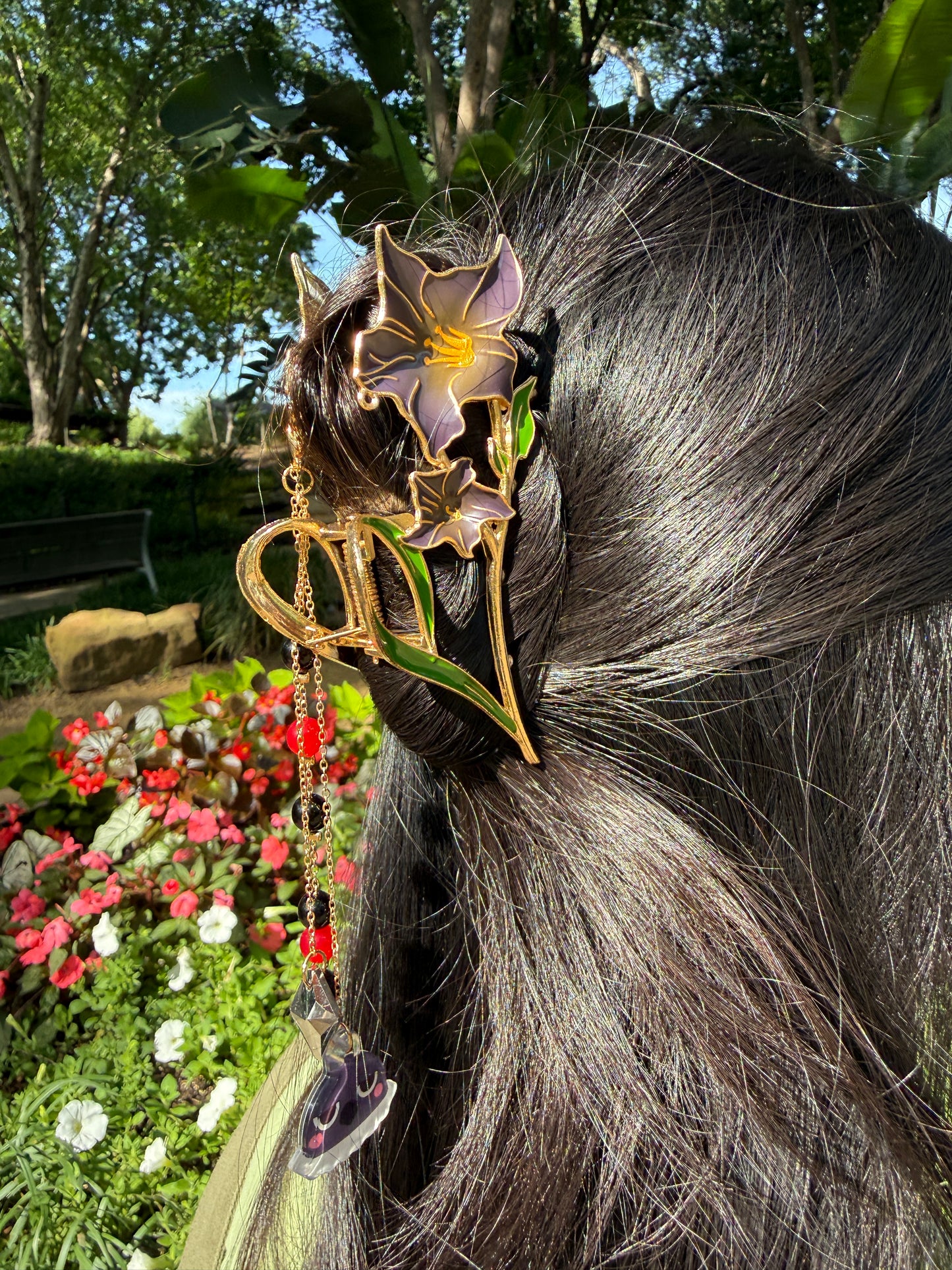 *FIRST-RUN* Dark Datura Hair Claw