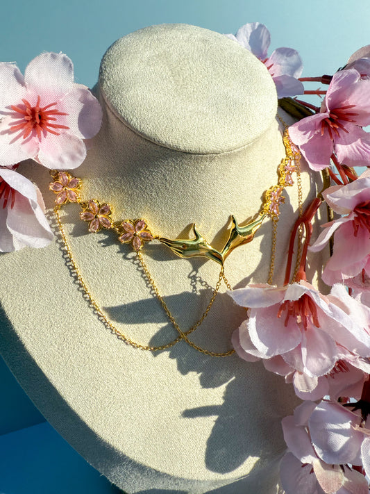 Seis Fleur Necklace